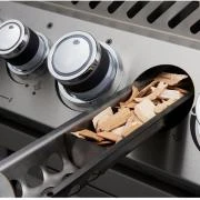 Napoleon Prestige PRO 825 RSBIPSS-3 Gas BBQ | Rotisserie + FREE COVER + ACCESSORY 7 Napoleon Prestige PRO 825 RSBIPSS-3 Gas BBQ | Rotisserie + FREE COVER + ACCESSORY - Image 7